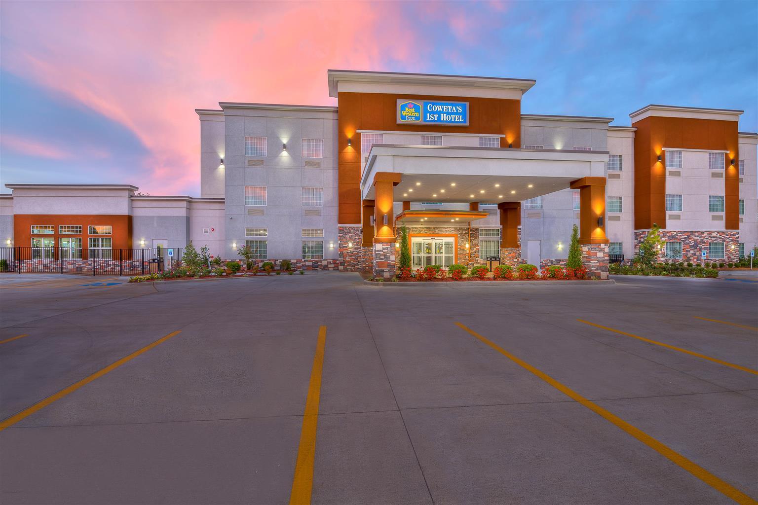 Best Western Plus Coweta'S 1St Hotel Dış mekan fotoğraf